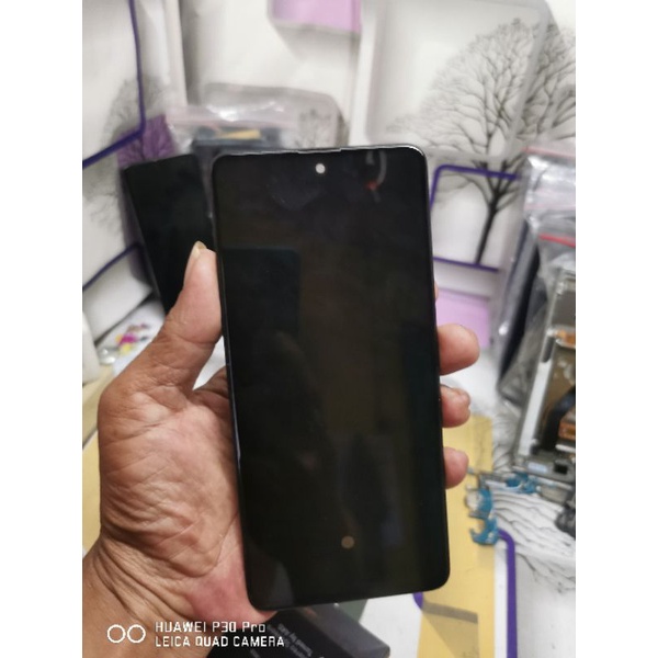 lcd copotan samsung a51 ori retak normal