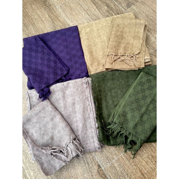 Kamen serat nanas Original by Djuwita Kebaya