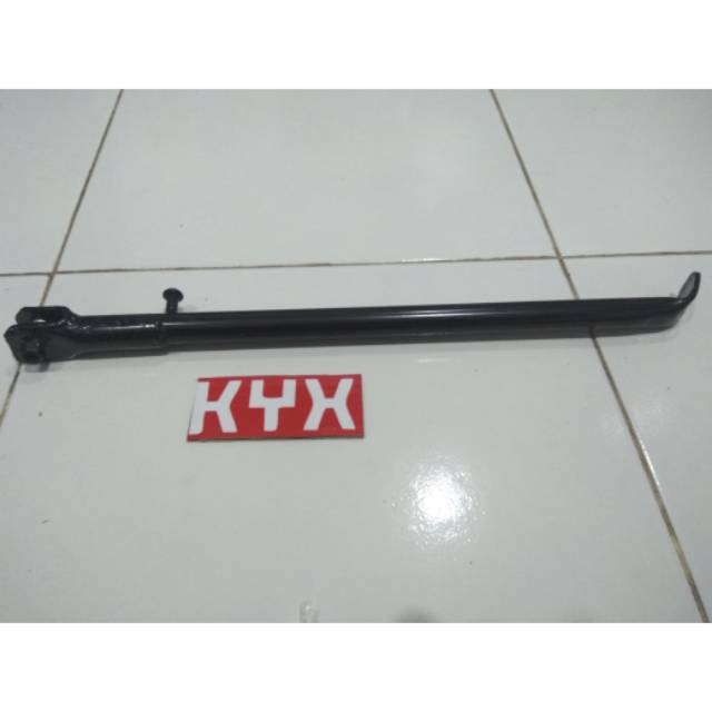 Standar Samping Panjang 45 cm Lebih Panjang dibanding standar Ori Suzuki TS 125 & Honda CRF