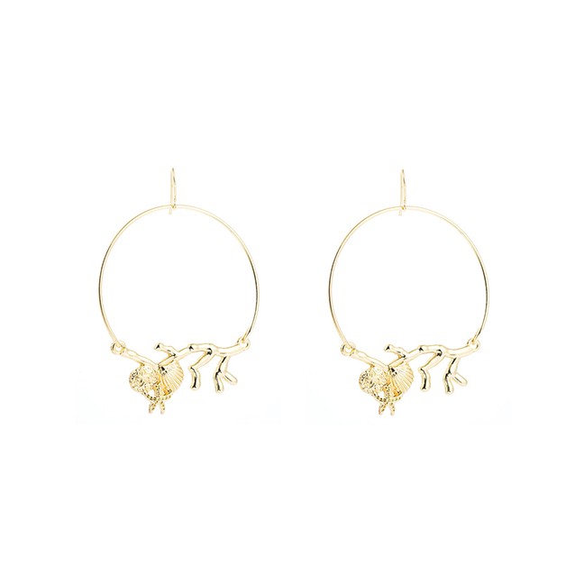 LRC Anting Tusuk Fashion Golden Geometric Round Hollow Alloy Earrings K05838