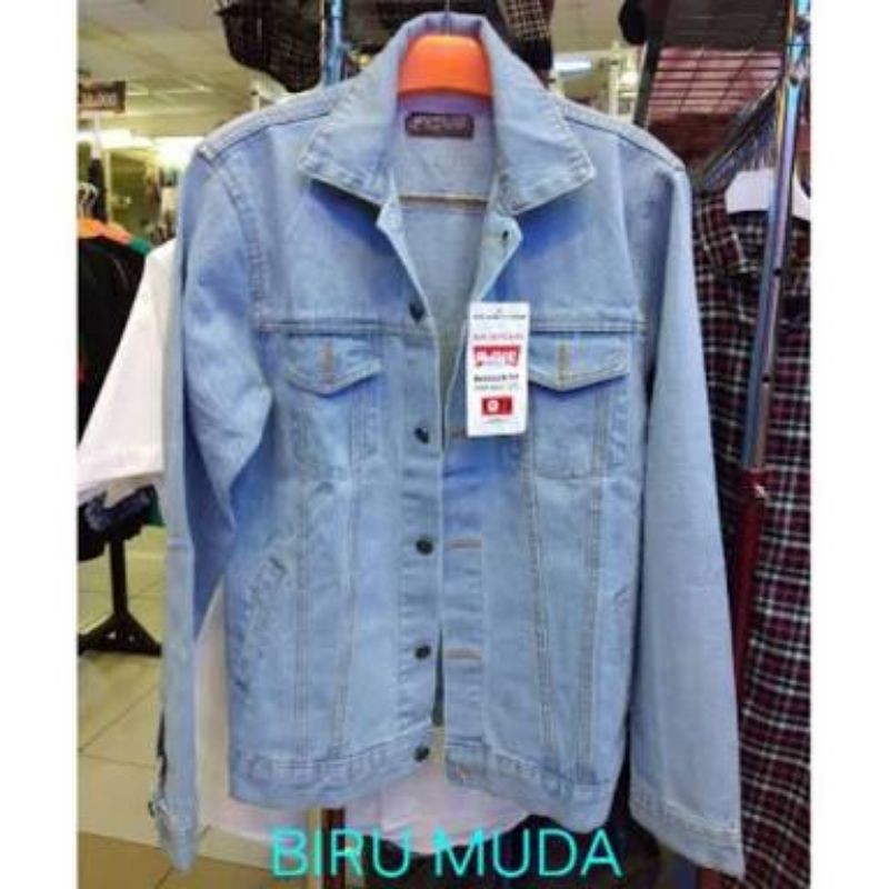 jaket levis biru muda