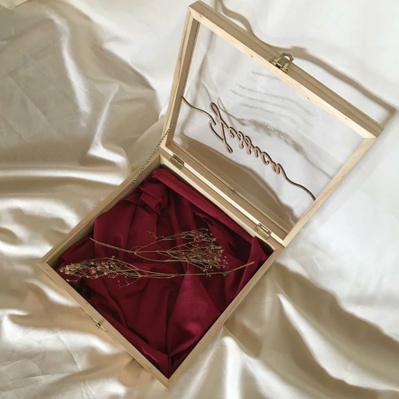 

Bridesmaid box / Hampers Box Akrilik / Box Akrilik / Akrilik wooden box
