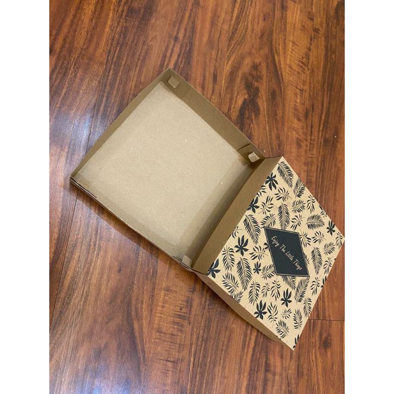 

Box Pizza Motif | Box Kue Motif | Box Kraft Motif Enjoy | Kotak Pizza Motif Enjoy