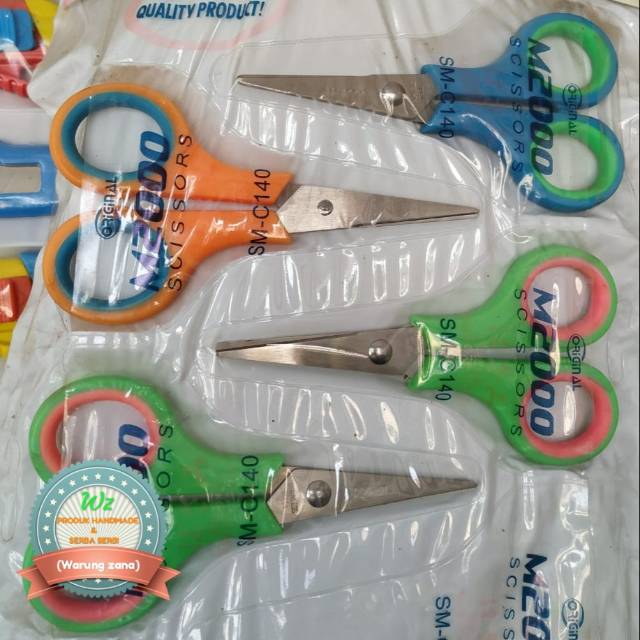 

Gunting kecil murah!!!