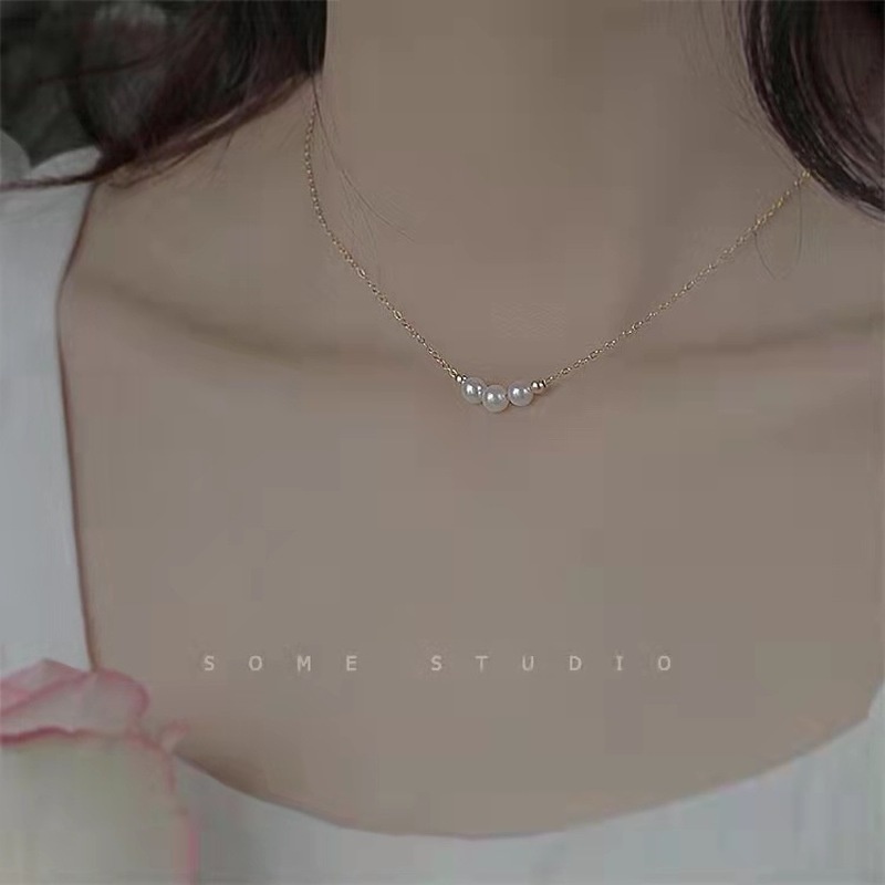 Korean Pearl Necklace Girls Exquisite Ins Simple Clavicle Necklace Fashion Accessories Gift Sweet Heart Jewelry