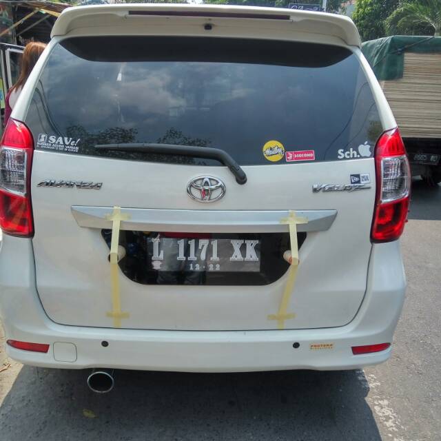 Plat Nomor LED Avanza Veloz 2014