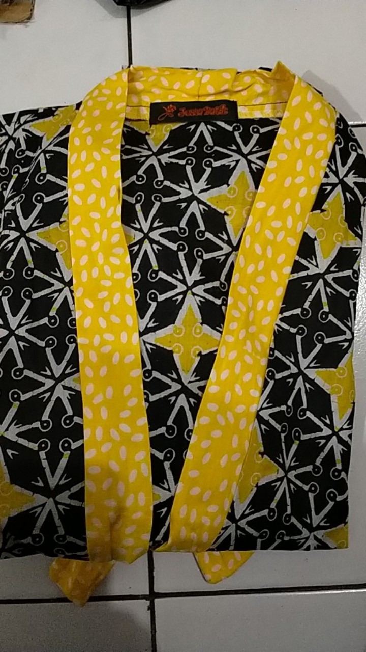 Cardi Isabel Outer Batik Wanita Kasual Kerja Elegan Kondangan