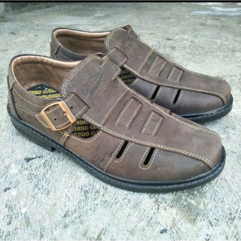 sepatu sandal kulit asli nyaman dipakai