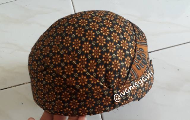 Blangkon Solo / Sunda ,Motif Truntum Garuda