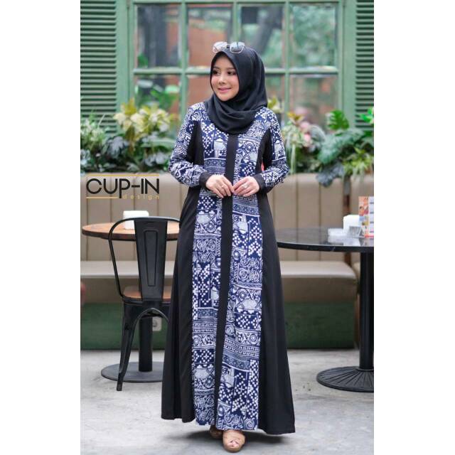 Gamis cup in batik