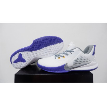 kobe fury sneakers