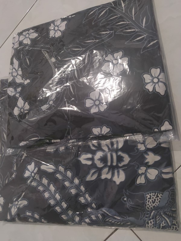 Couple Batik Keluarga || Setelan Couple Batik Ayah Ibu Anak Cewek