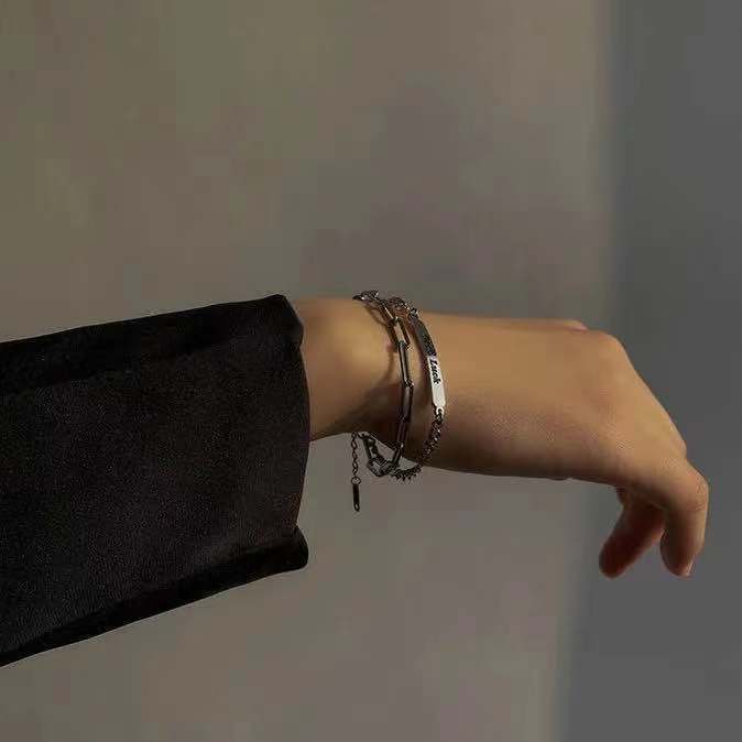 Gelang Gaya Korea Untuk Pria Dan Wanita
