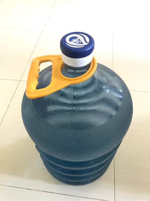 Alat bantu angkat galon air (random warna)-2