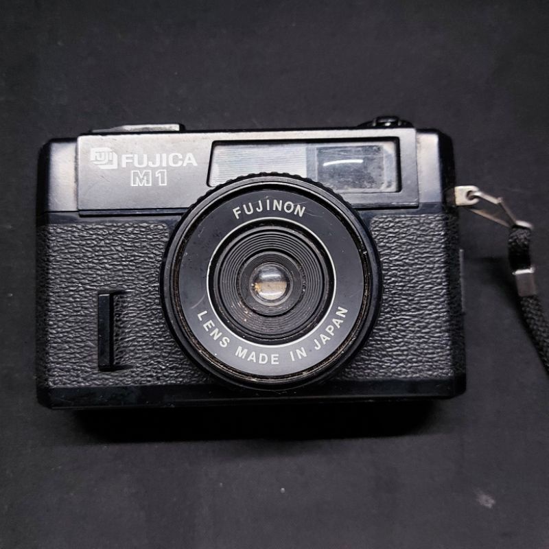 fujica m1 black