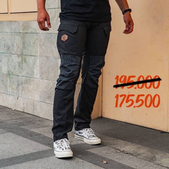 Celana Cargo Indonesian Adventure Pants Terjal Series V1 Celana Cargo Indonesian Adventure Pants Terjal Series V1