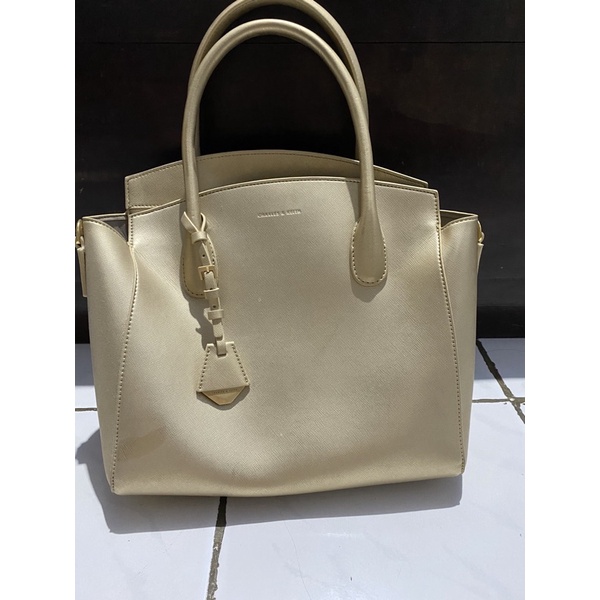 preloved tas charles and keith