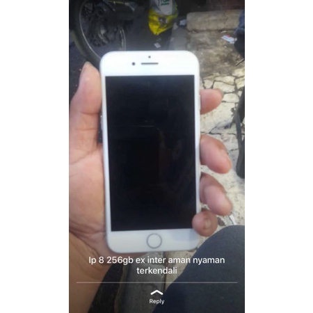 iPhone 8