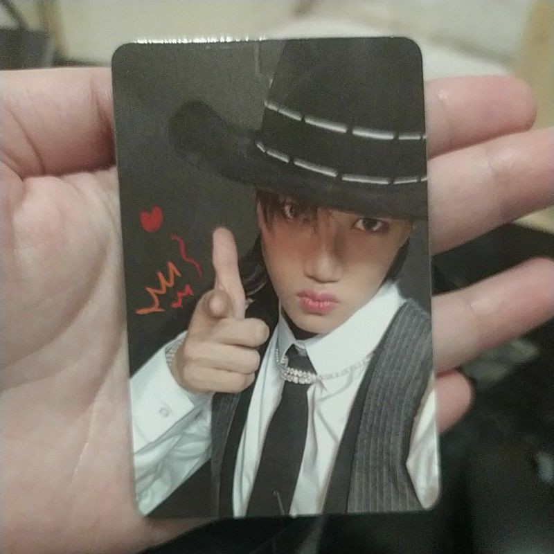 Official PC dan Sticker KAI (MMMH') X Ver.