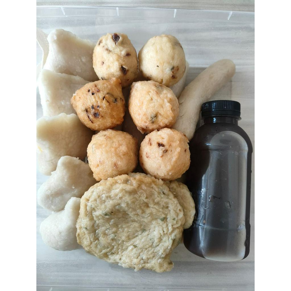 

PEMPEK PALEMBANG PAKET CAMPUR MIX/FROZEN PLUS 1 BOTOL CUKA 300Gr