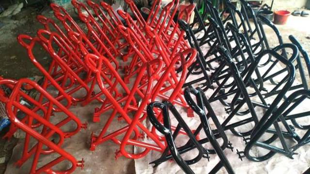 Standar paddock universal n model jalu V