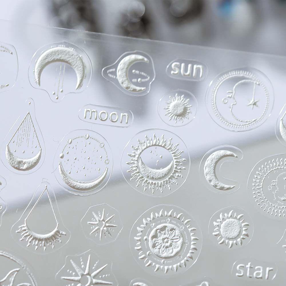 Agustinina Kartun Stiker Kuku Anjing Relief Cinta Hati Bulan Self Adhesive Nail Art Dekorasi