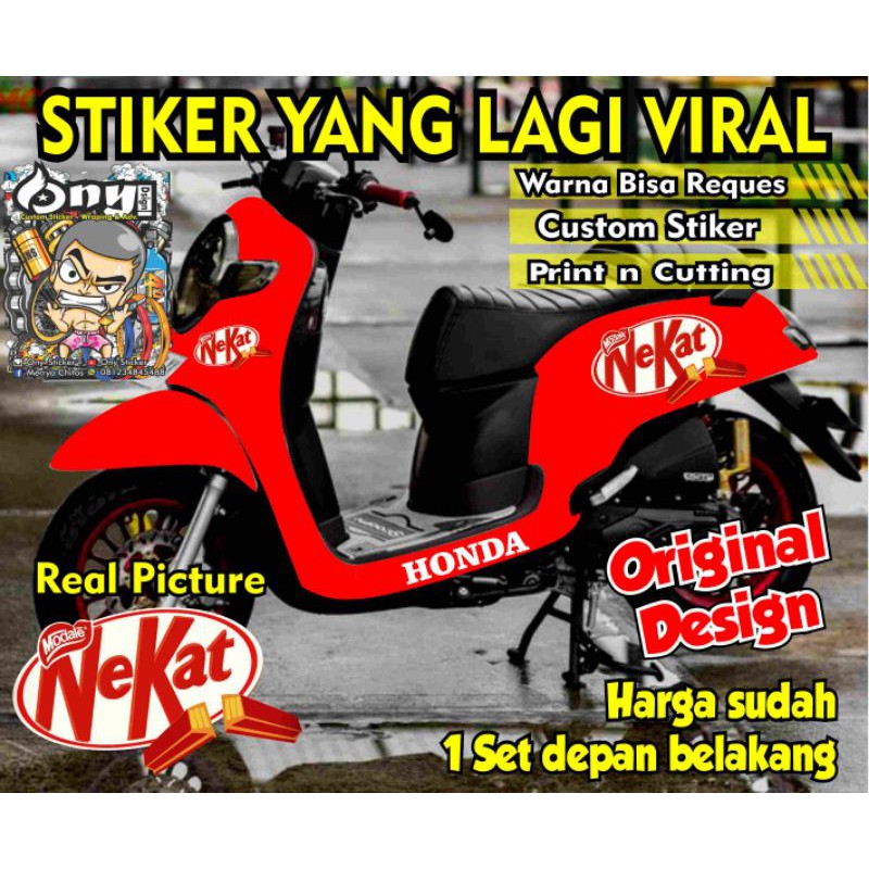STIKER SCOOPY KITKAT PLESETAN