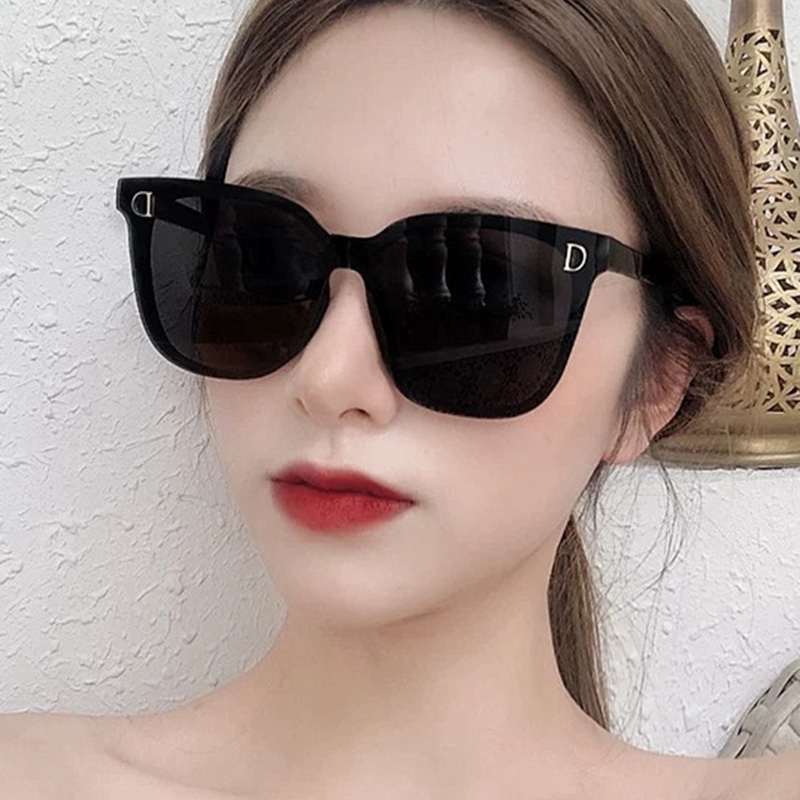 (YUZHU) Bayar di Tempat Kacamata Hitam Korean Gaya Wanita Kacamata Hitam Vintage Gaya Mata Kucing Women Sunglasses