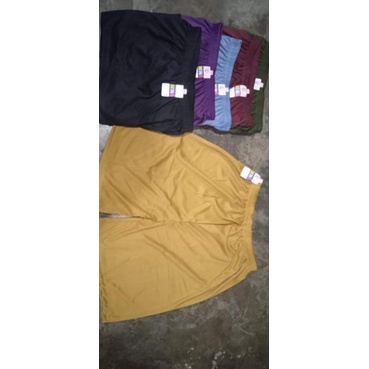 Celana rangkepan/tayet