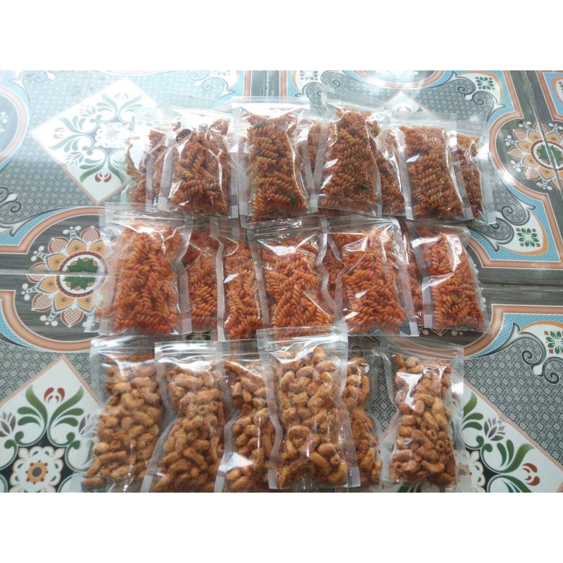 

MACARONI MERECON EXTRA DAUN JERUK