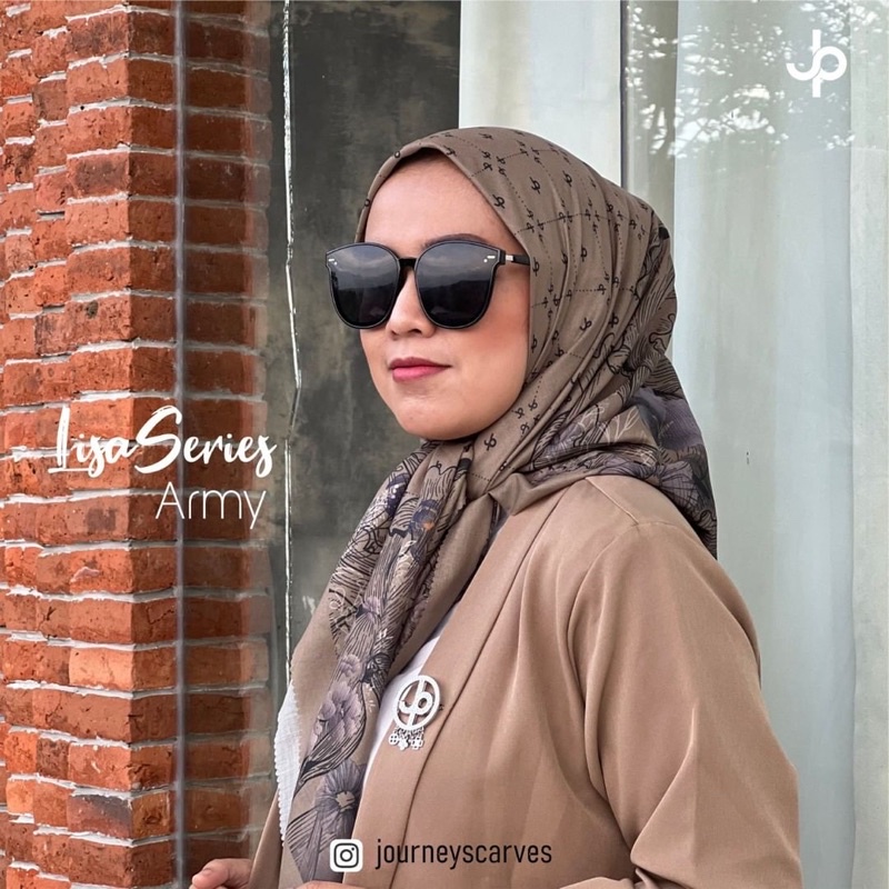 Journey Premium Limited Edition Lisa Army