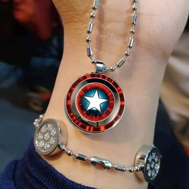 PENDANT MARVEL / CAPTAIN AMERICA