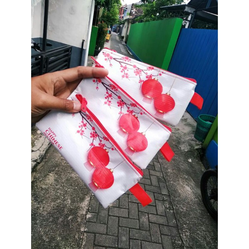 

22x10 Tanpa Min Order / Free Desain / Free Nama Teman2 / Dompet Imlek Murah / Angpao Imlek Murah / Custom Imlek 2023