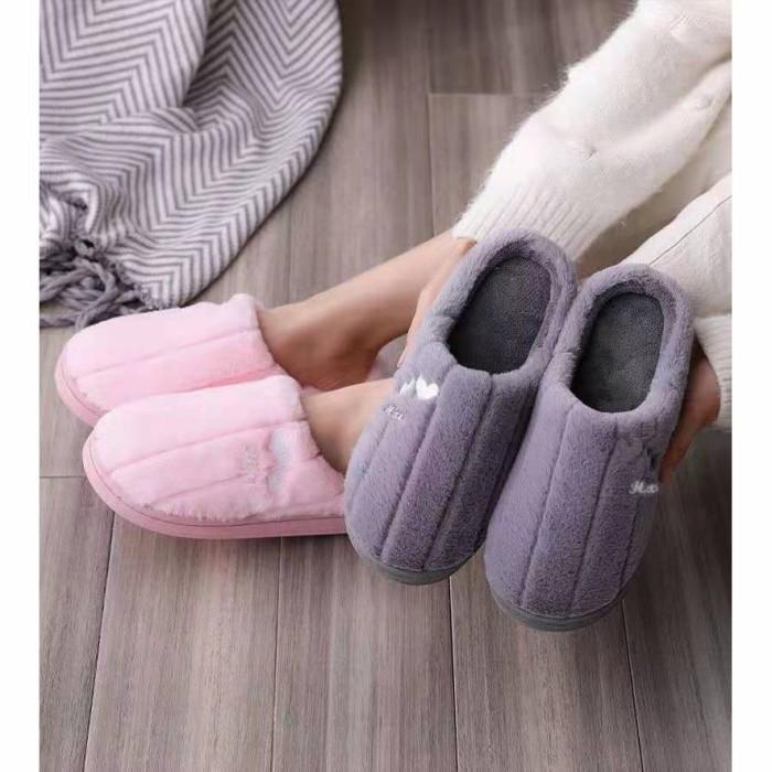 Sandal Rumah Premium Tebal Love Sandal Kamar Lantai Empuk Hangat