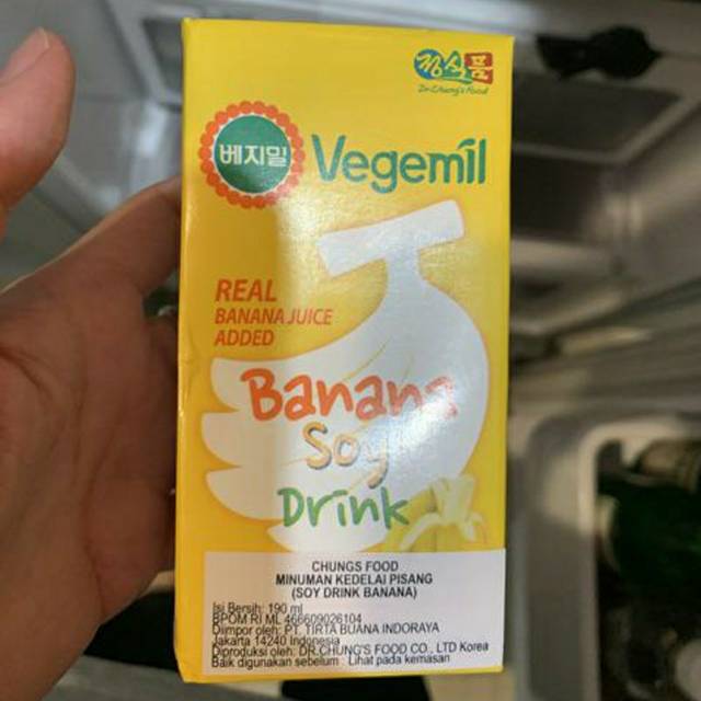 

VEGEMIL SOY DRINK BANANA MILK 190ml - MINUMAN KOREA PISANG SUSU