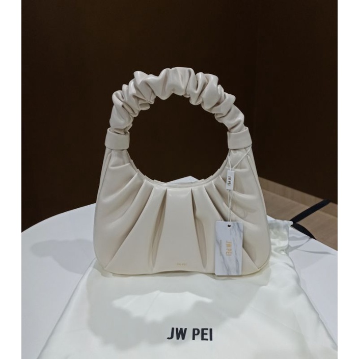JW pei gabbi bag ivory ready