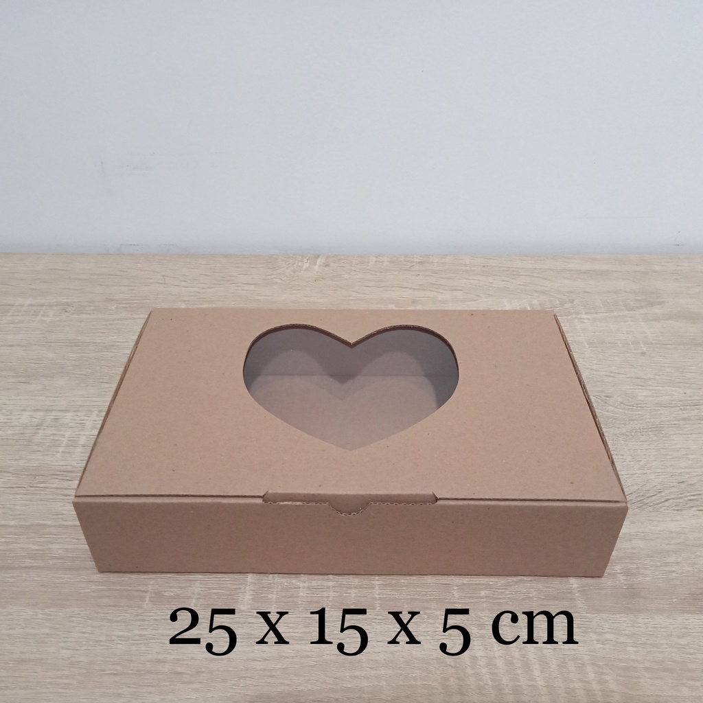 

Kardus Mika Hati / Love 25 x 15 x 5 cm... model diecut, untuk kue dll