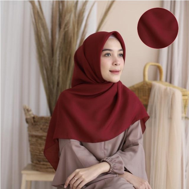 Hijab Segiempat Polycotton 115 x 115 Warna Part 1 Bella Square-MAROON