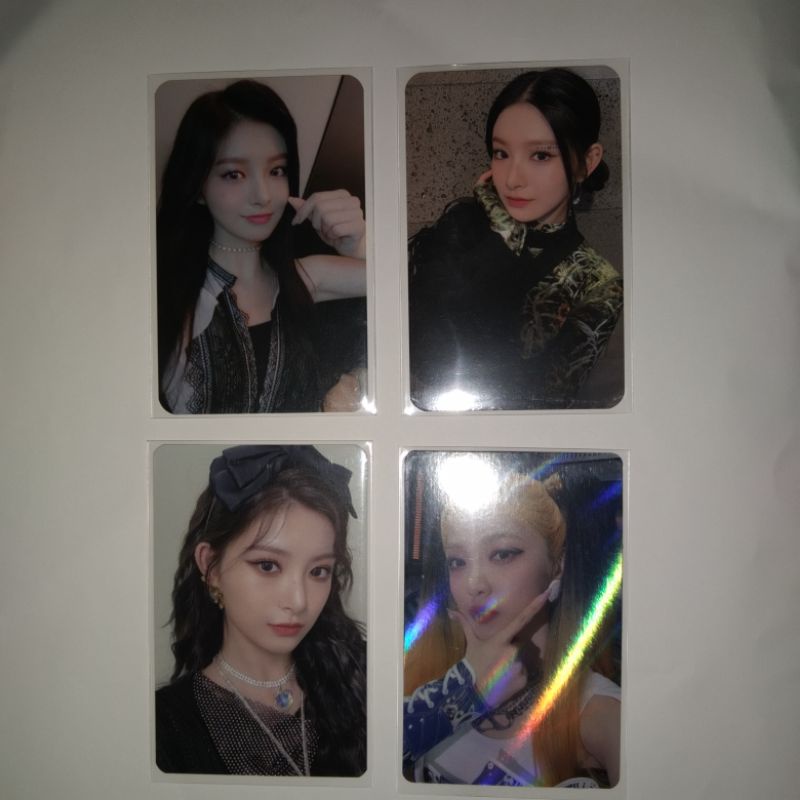 [BACADESKRIPSI] PhotoCard Everglow Ond Yiren Reminiscene Last Melody Return of the girl Hologram