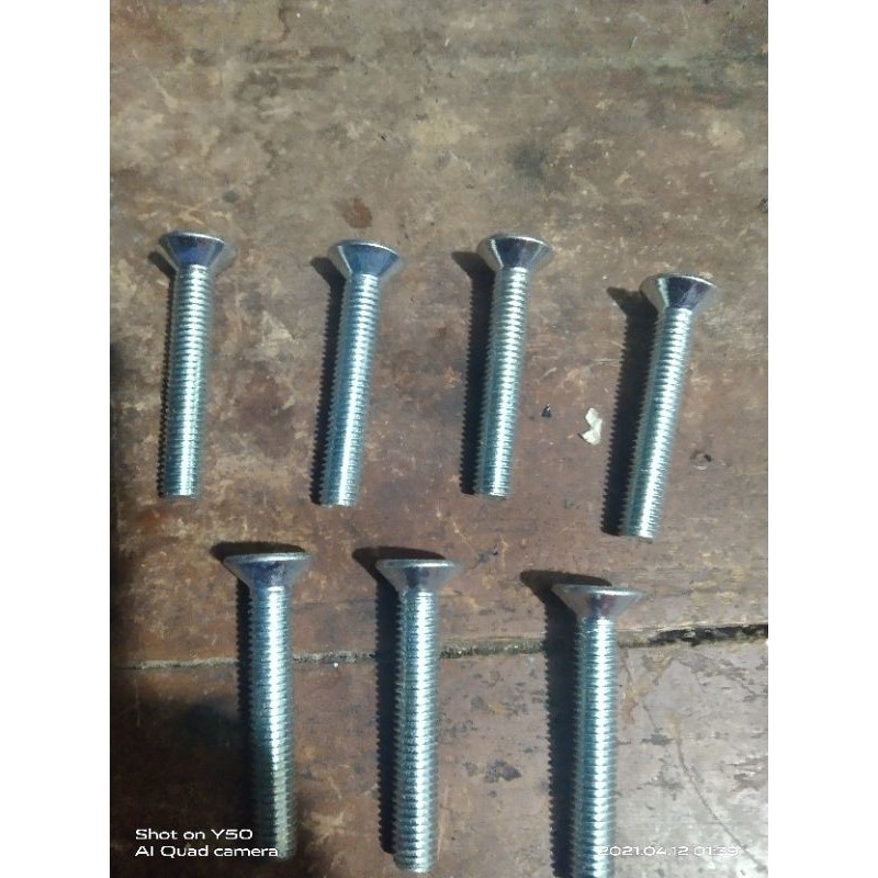 baut 12 panjang 5cm dan 5,5cm