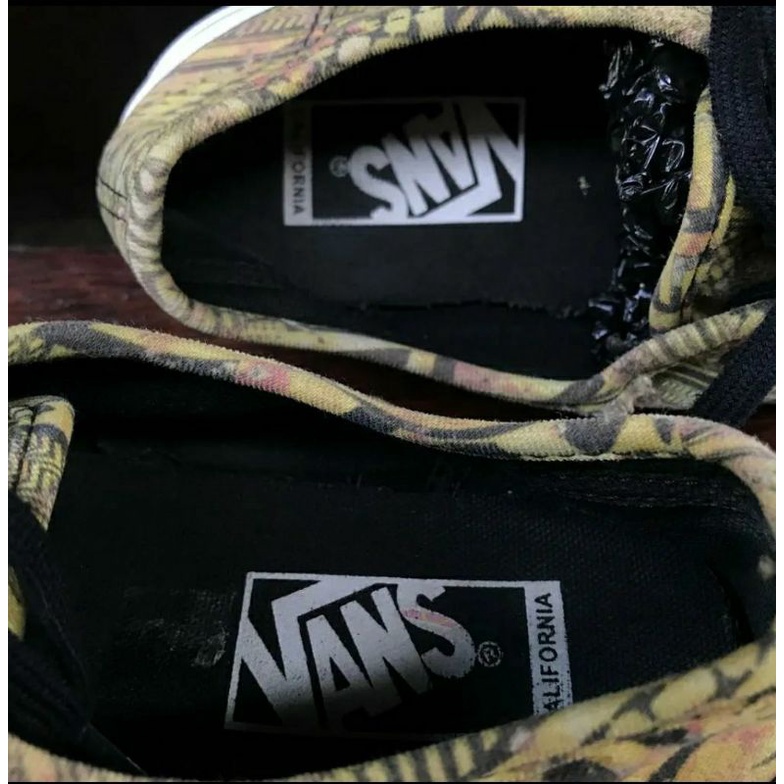 SEPATU VANS MOTIF CALIFORNIA/ SECOND BEKAS PRELOVED ORIGINAL/ HOODIE CREWNECK