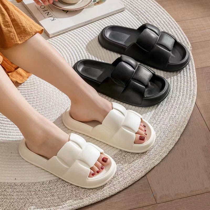 Lazy Bear Sandal Jelly Murah Anti Slip Rumah / Kamar Mandi H04 Sendal Slipper Empuk Comfy Pria Wanita Sandal Jelly Wanita Slop