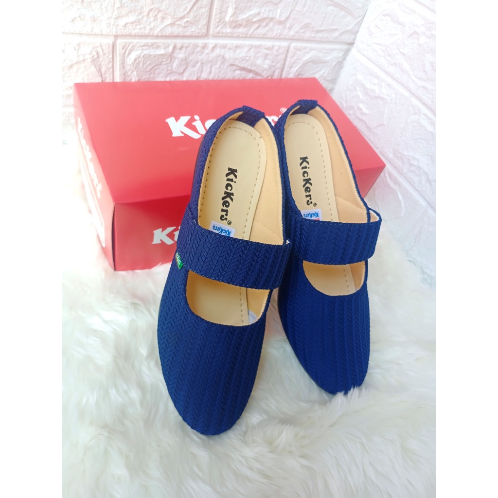 Sepatu Selop Wanita Bahan Rajut Warna Navy