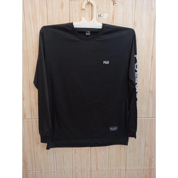 KAOS LENGAN PANJANG MOTIF SIMPEL HITAM