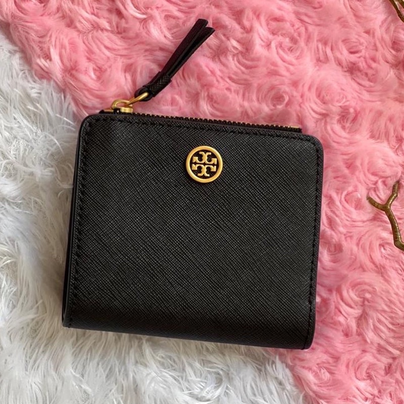 tory burch wallet emerson