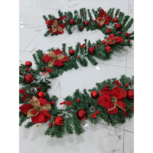 

Garland Set Christmas / Dekorasi Natal. Dikirim Dalam Keadaan Belum Terpasan