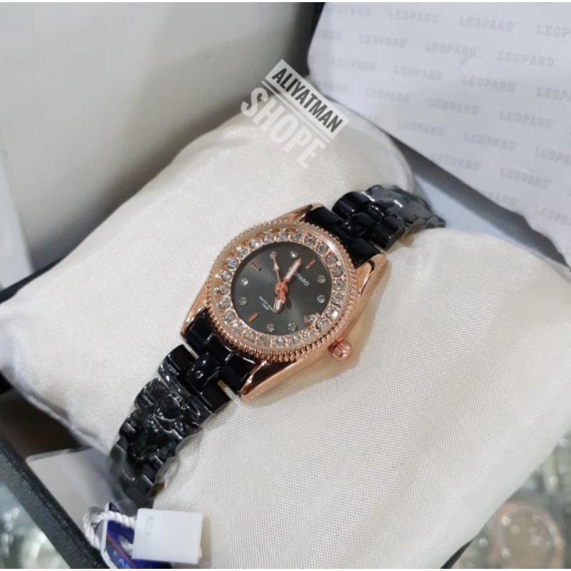 Jam Tangan Wanita Leopard Tanggl Aktif Permata Rantai Stainlees Steel Free Batrai Cadangan Analog Quart Model Casual | Anti Air | Water Resistant | Fashion | Cewek | Wanita | Jam Tangan | Permata | Terbaru | Terlaris | Murah | Cod | Jam Tangan