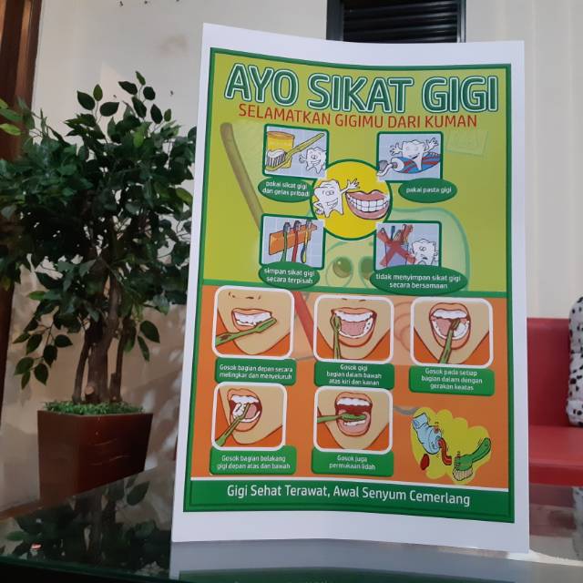 Poster Ayo Selamatkan Gigimu : 50 Contoh Poster Pendidikan ...