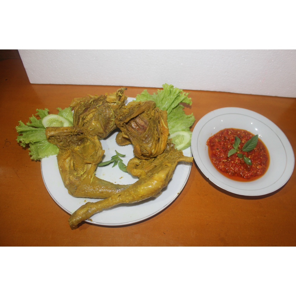 

Bebek Sianok, Ayam Kampung Goreng 1 Ekor BIG SIZE