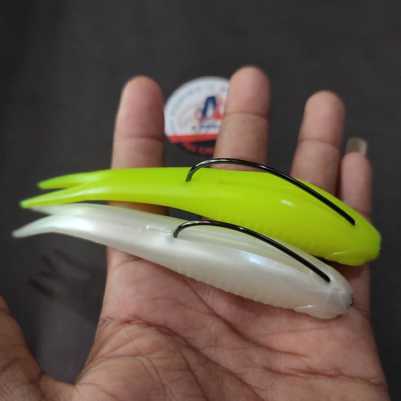 Baby silencer replika 12cm 10gram plus hook